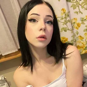 Avatar OnlyFans de Luna-Chan ( ᴗ - )