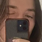 Flora profile picture