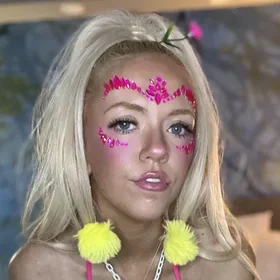 OnlyFans Avatar von STAR