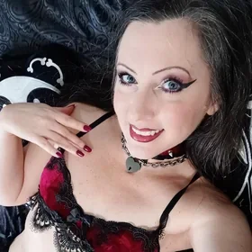 OnlyFans Avatar von LittleGothInHeels VIP