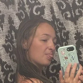 OnlyFans Avatar von Ella