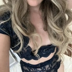 Viviane profile picture