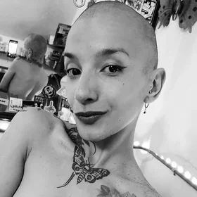 OnlyFans Avatar von Miss Domina Yei Hairdresser