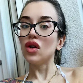 OnlyFans Avatar von juliadomaina
