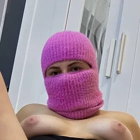 OnlyFans Avatar von WhispersInBlack