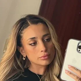 OnlyFans Avatar von Clara