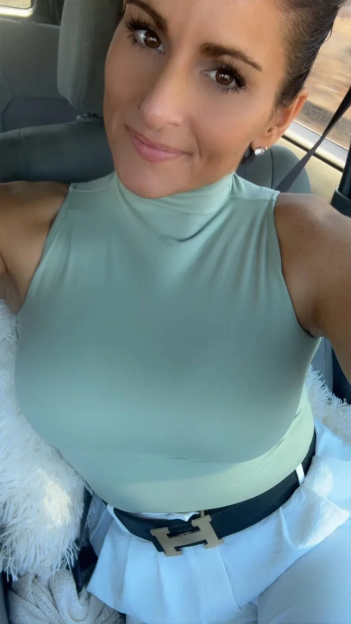 Feeling sexy even when I’m dressed……