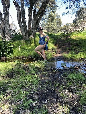 Come play in the mud with me