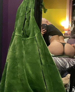 Let me show you how I bounce on it