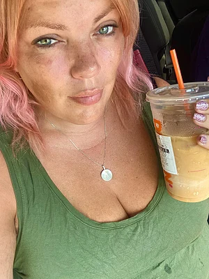 Coffee and a nature walk on this lazy Sunday, would be great if no one’s around and I can get rid of these clothes