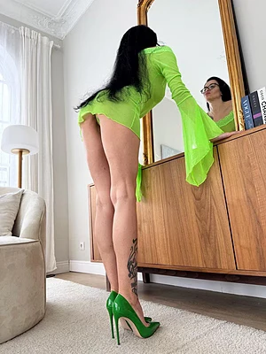 I’m Julia, 42. Waiting for you to come together
