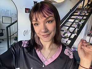 Do I look cute?? 🥰