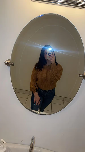 🤷🏻‍♀️💋