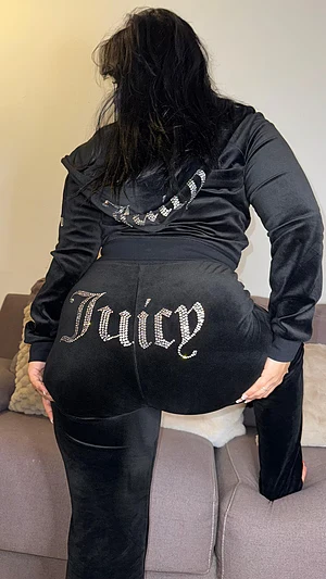 Daddy I need something from you... I cannot stop to ask for a lick