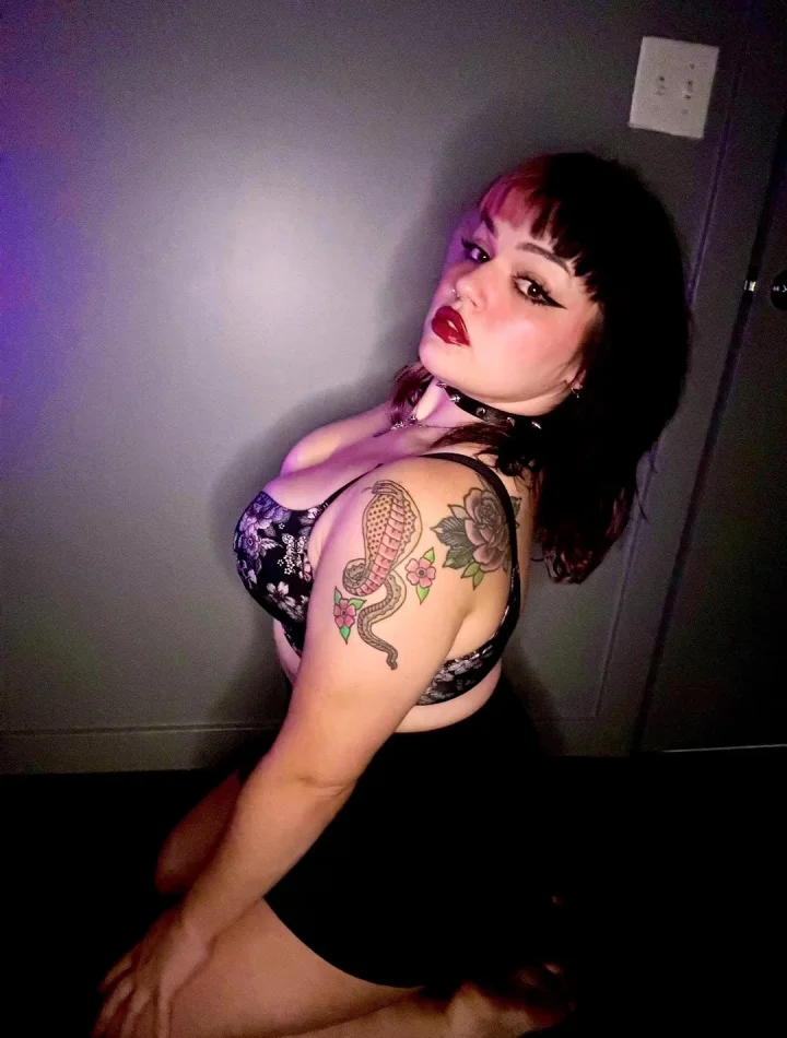 Bra picture of ⛓️ Nova Nyxia ⛓️