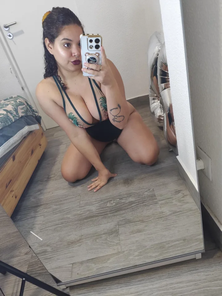I'm horny daddy