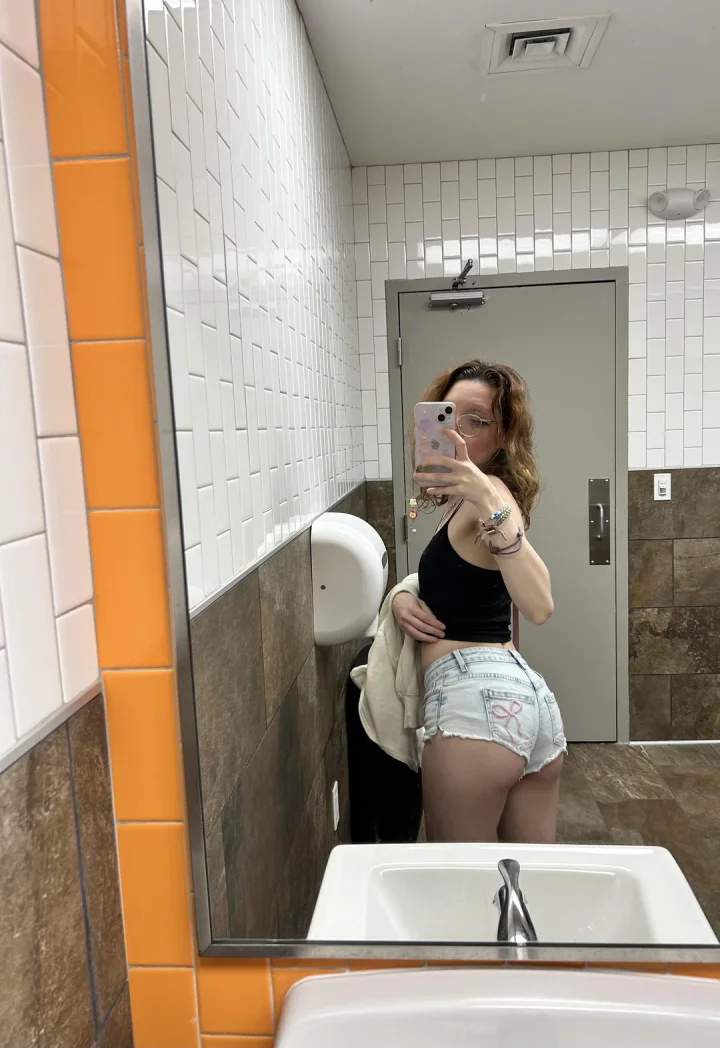 Definitely wore these shorts out🩷