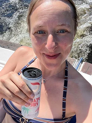 Join this vegan on a boatride and on OF
