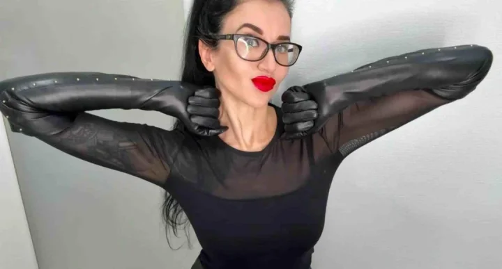 Thick eyebrows picture of juliadomaina