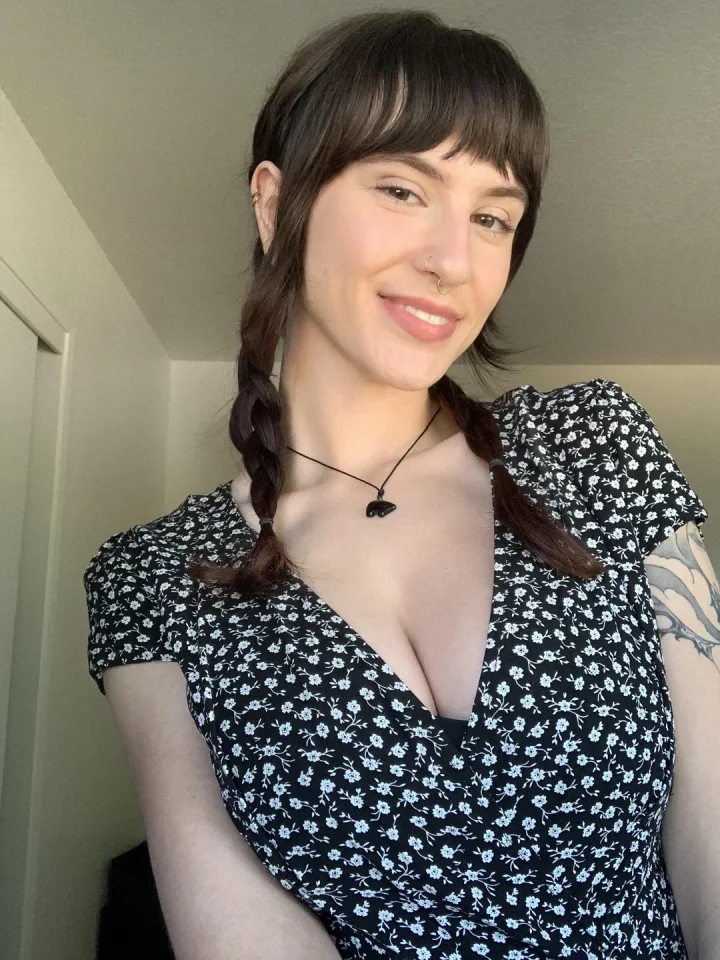 Feeling cute, might fuck myself later