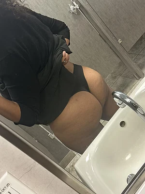 Little peek at what’s under my black dress today..