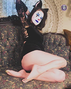 Uh-oh, goth-kitty, clown is missing a tail.. Pin the tail in my tight little ass-hole? 