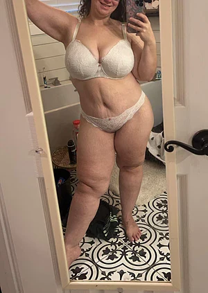 What's that they say about white before labor day? Or is it after? 😘