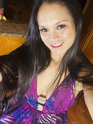 I wanna be satisfied in so many naughty ways . How would you make that happen 