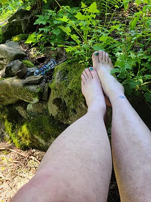 Just a loanly Sunday.