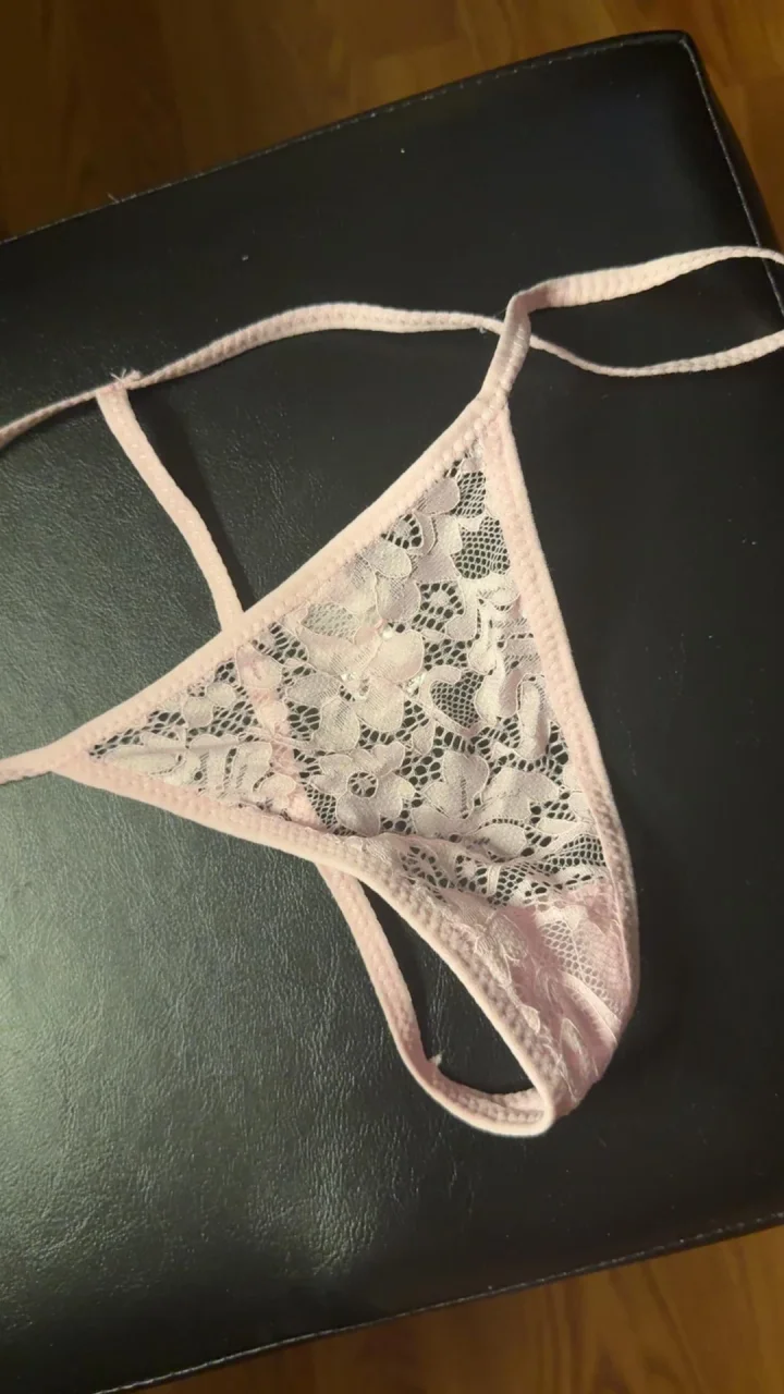 I just left this wet 💦 😈 – Underwear picture of emo princess (@emo_princess_luv)