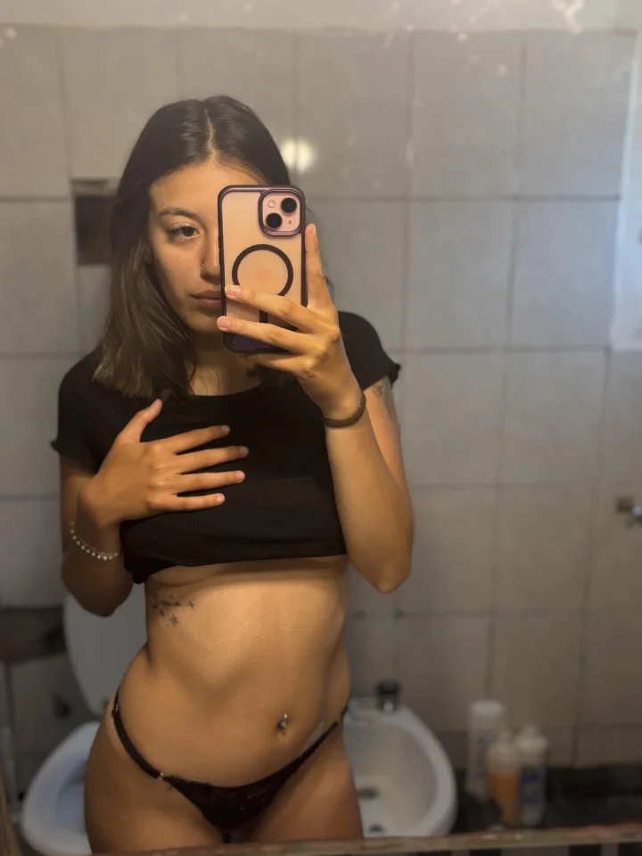 I don't want to go to sleep without first seeing your cock