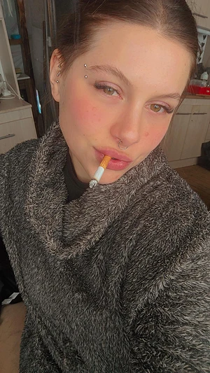 Always with a cigarette between my lips <3