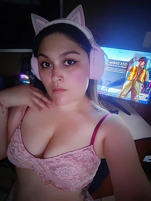 Hi, I'm ready to have some fun 😏💋 Should I wait for you?