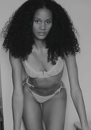 I feel beautiful when i'm naked
