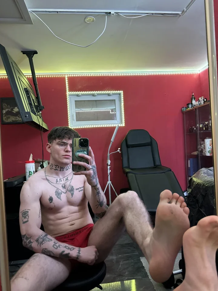 hot or not be honest 😋