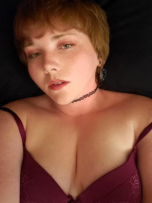 Do you want me dressed, or like this? 💋