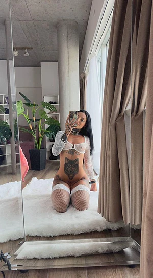 Dont be harsh with me daddy I can suck your dick while your wife is watching