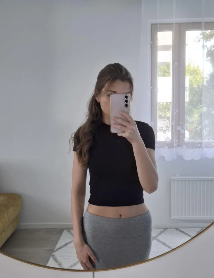 Jpeg artifacts picture of Elyafree
