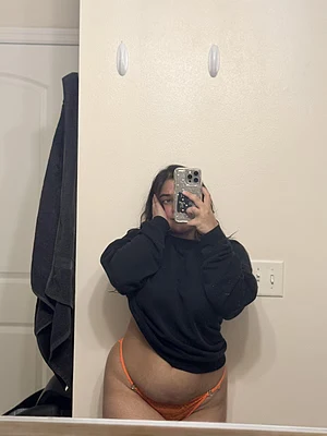 I bought my first plug🥰