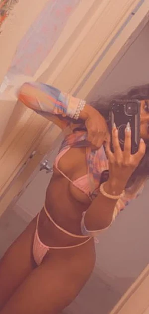 Can’t wait till It’s Bikini weather🥰