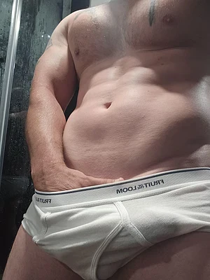 Straight out the shower after a HARD gym day.