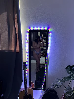 NightGirl's pic #2