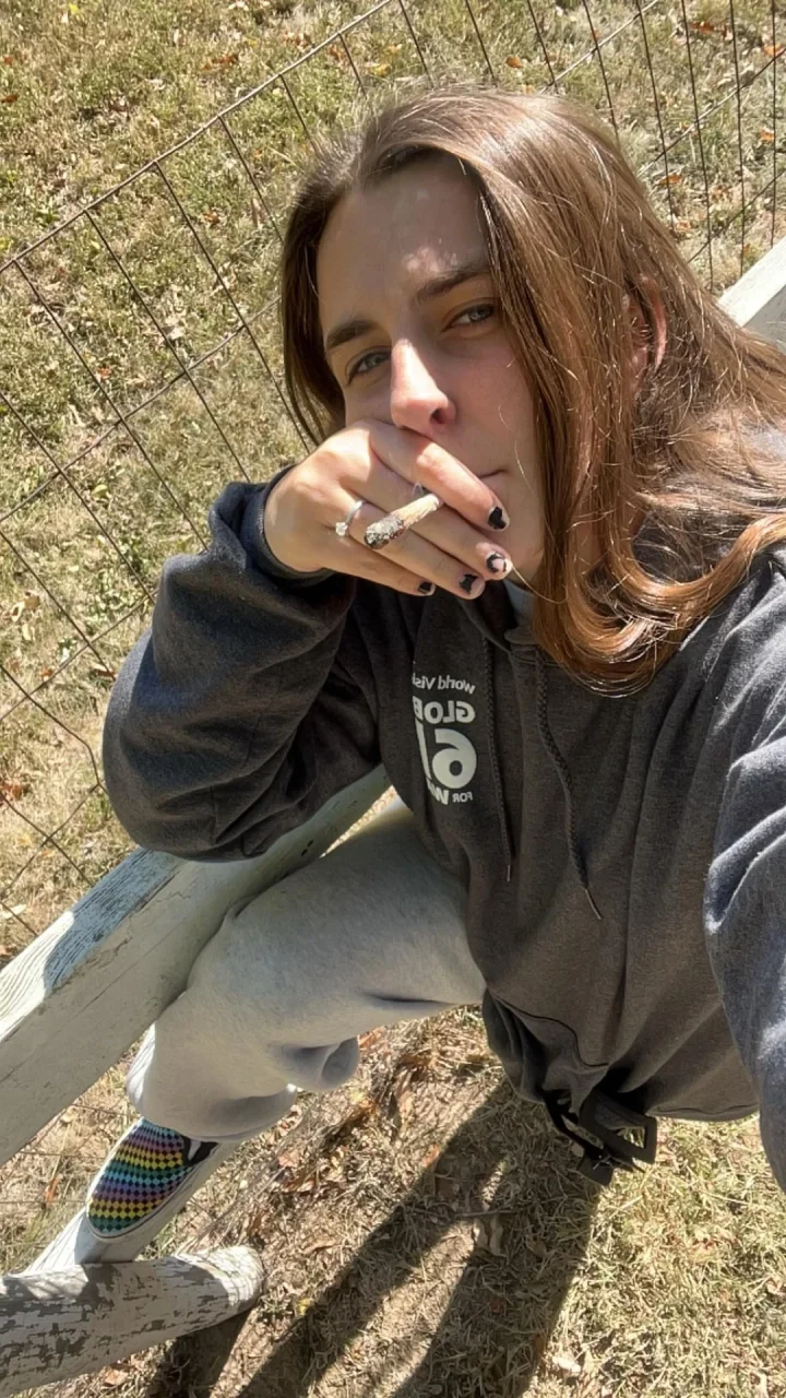 Smoke with meeeee?