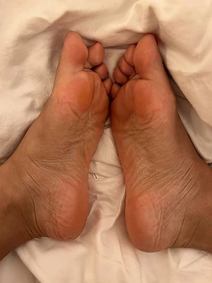Your Latina foot goddess