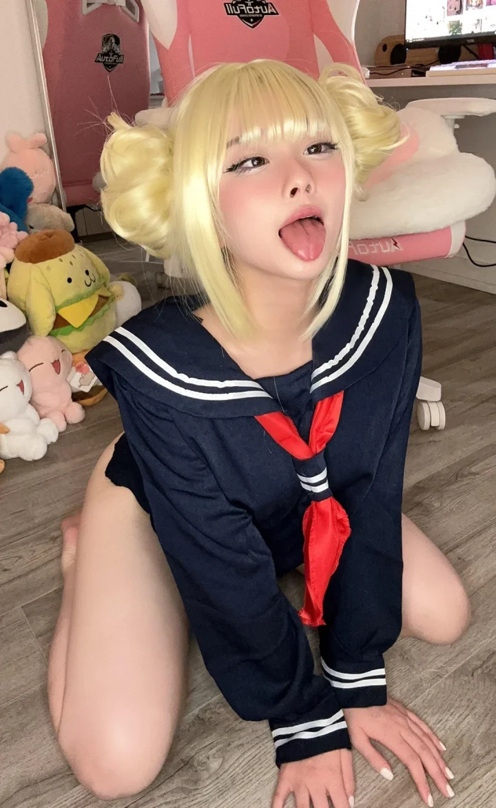 Double bun picture of Aoi 🌊