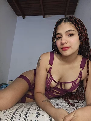 Sofia 💜's pic #1
