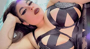 Straps or lace?