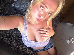 Gabyy's pic #1
