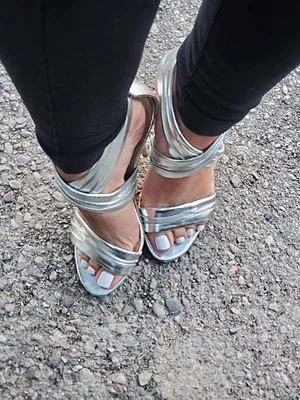 Do you like white polish?