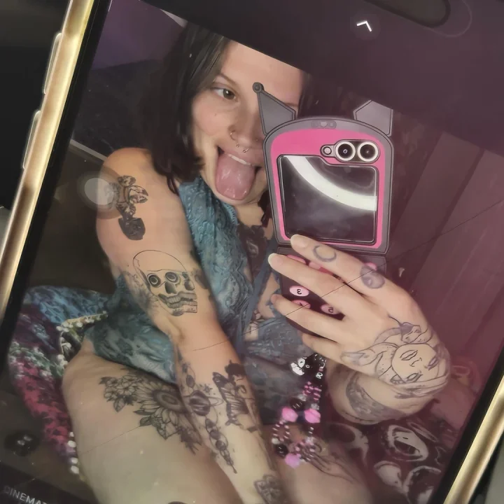 Felt cute 😍 